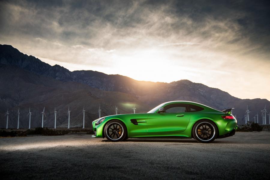  Mercedes-AMG GT R (C190) 2017 года  (NA) (фото 17 из 40)